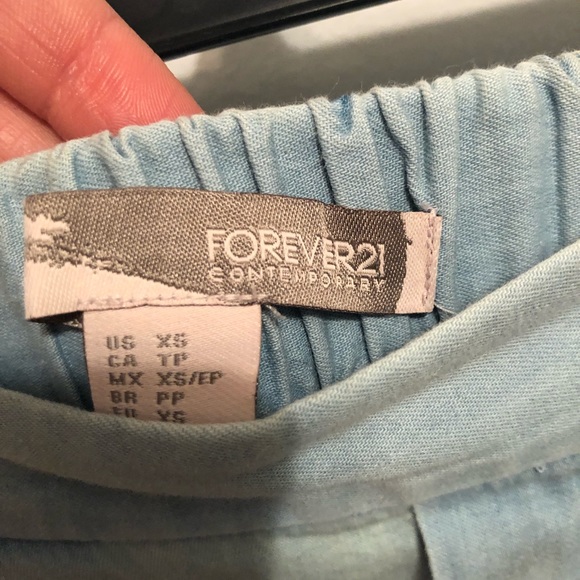 3 for $15 ❤️ High Rise Contemporary Shorts - Picture 3 of 4